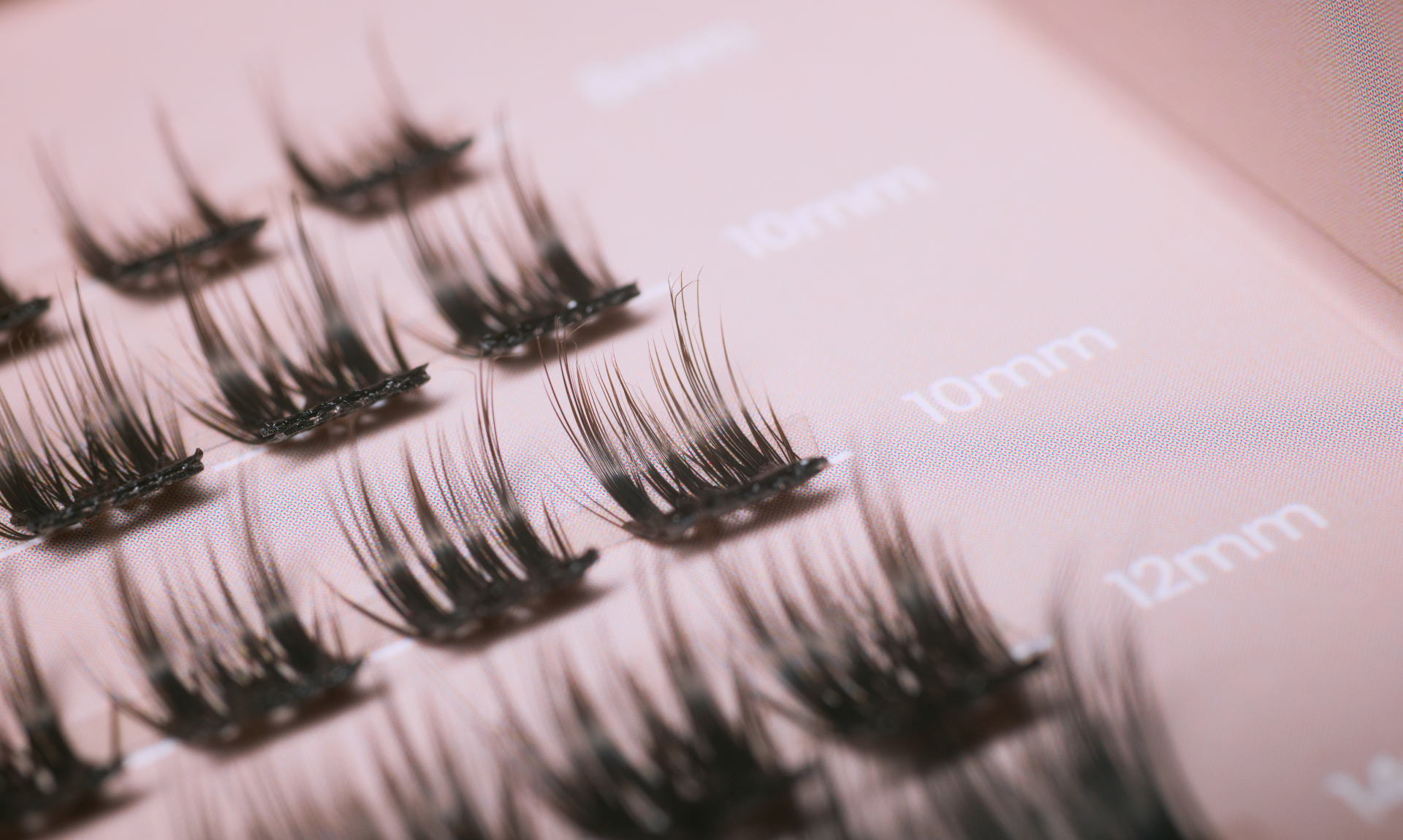 Boîte Mixte Extra Black 30 clusters | Faux Cils Auto-Adhésifs